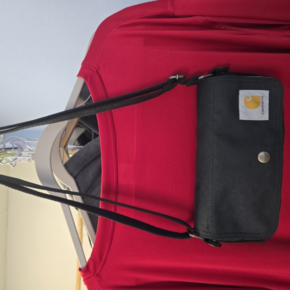 Carhartt Legacy Women's Black Crossbody Bag - Picture 2 of 5